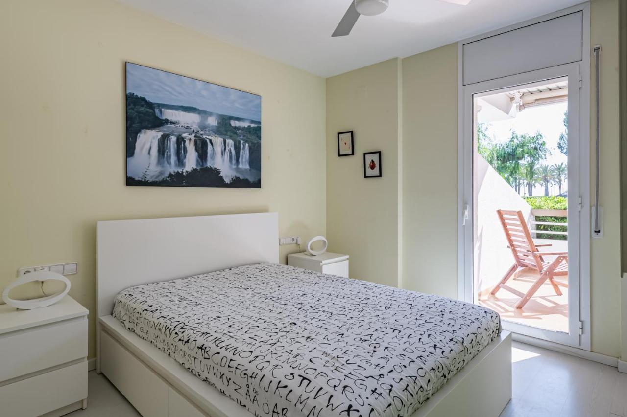 Apartamento Bahia Blanca Виланова-и-ла-Желтру Экстерьер фото